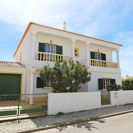 U - Casa Quinta Estacao Hotel ลากอส ภายนอก รูปภาพ