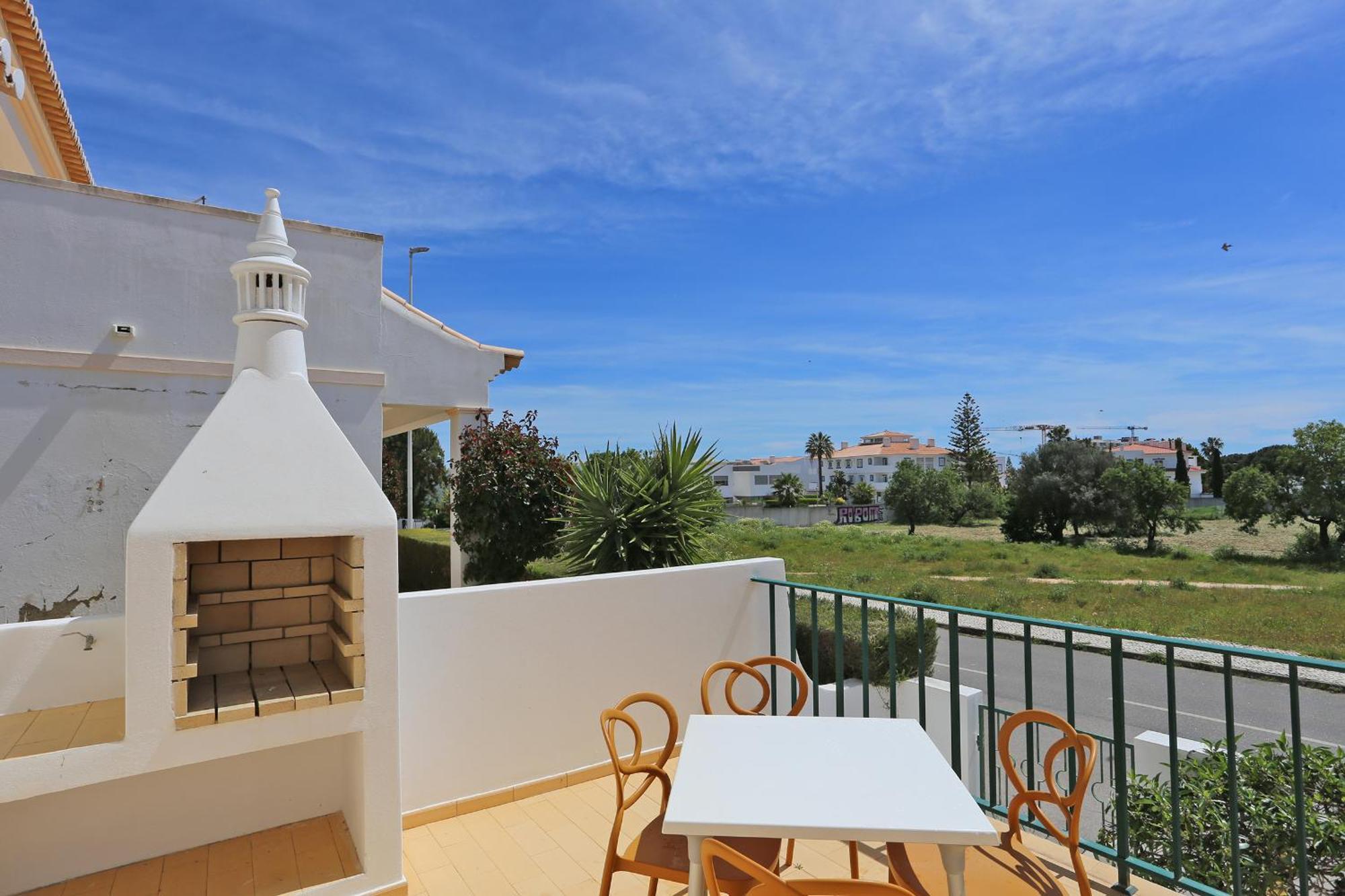 U - Casa Quinta Estacao Hotel ลากอส ภายนอก รูปภาพ
